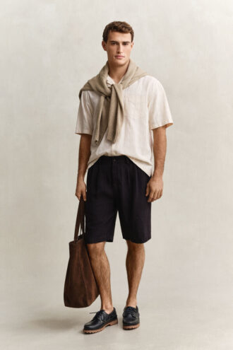 Chinoshorts i linne