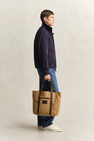 Modern tygväska