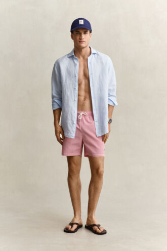 Randiga badshorts i seersucker