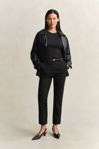Slim fit-byxor