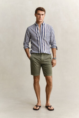 Solblekta chinobyxor Shorts