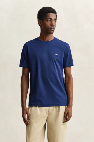 T-shirt med Shield-tryck i normal passform
