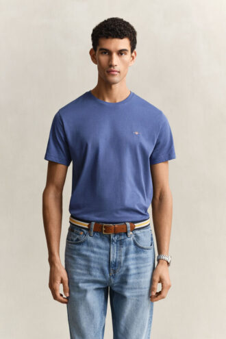 T-shirt med Shield-tryck i normal passform